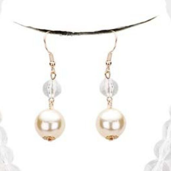 Pearl Cream Chunky Multi Strand Bib Necklace Set NWT - Picture 3 of 7